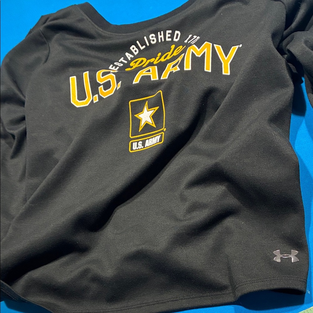 U.S. Army Pride- Black Long Sleeve Top with Yellow Logo and Cute Back Detail - Picture 11 of 12
